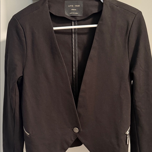Love Tree Classic Black Blazer - Picture 1 of 7